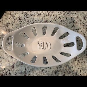 Rae Dunn bread basket